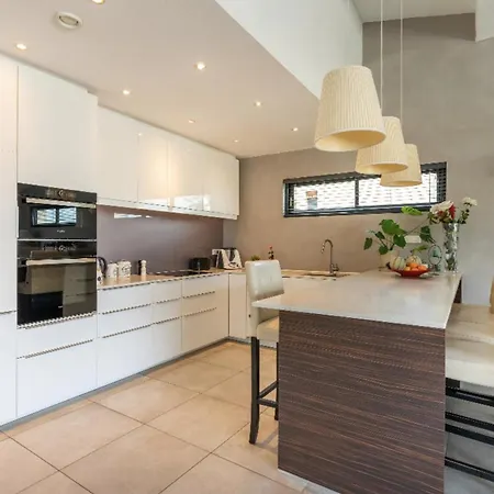 House 5p With Garden In The Heart Of Saint-raphael Σπίτι διακοπών *
