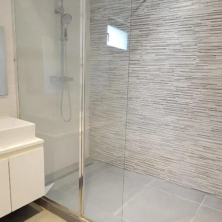 House 5p With Garden In The Heart Of Saint-raphael 別荘 Saint-Raphaël