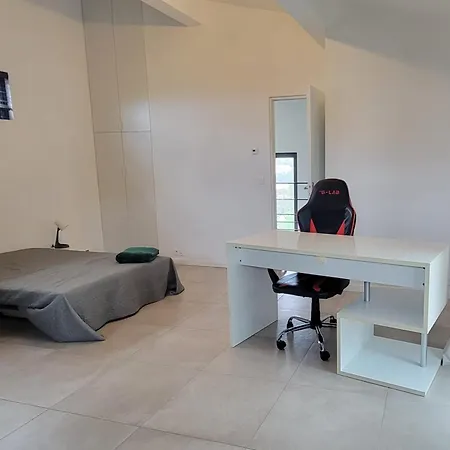 House 5p With Garden In The Heart Of Saint-raphael בית נופש *