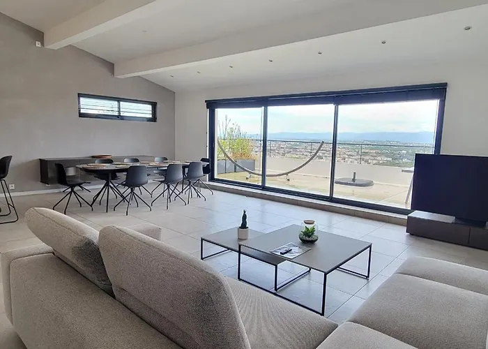 Nyaraló House 5p With Garden In The Heart Of Saint-raphael