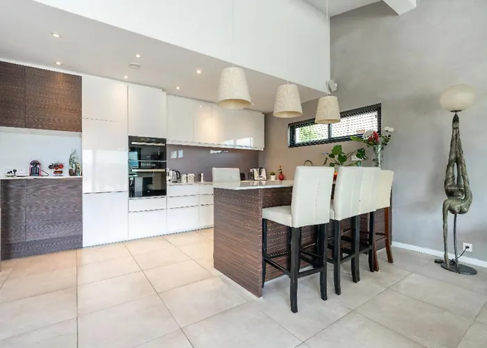 Nyaraló House 5p With Garden In The Heart Of Saint-raphael